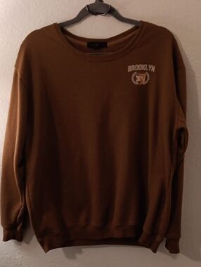 Brooklyn Logo Brown Crew Sweatshirt